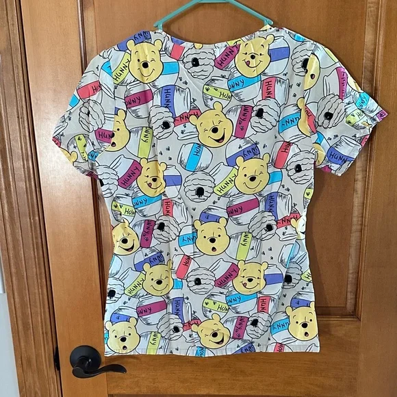 Disney Winnie the Pooh Scrub Top- XS - Picture 3 of 6